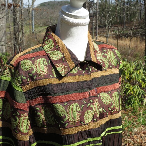 Erin by Erin London | Bohemian Woven Tapestry Tunic Top | Artisan Boho Chic - Picture 2 of 6